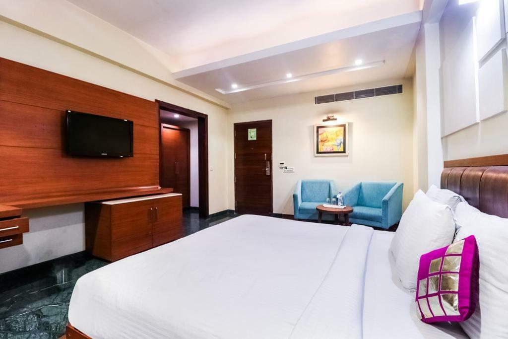 La Silver Leaf Hotel Nawāshahr Kültér fotó