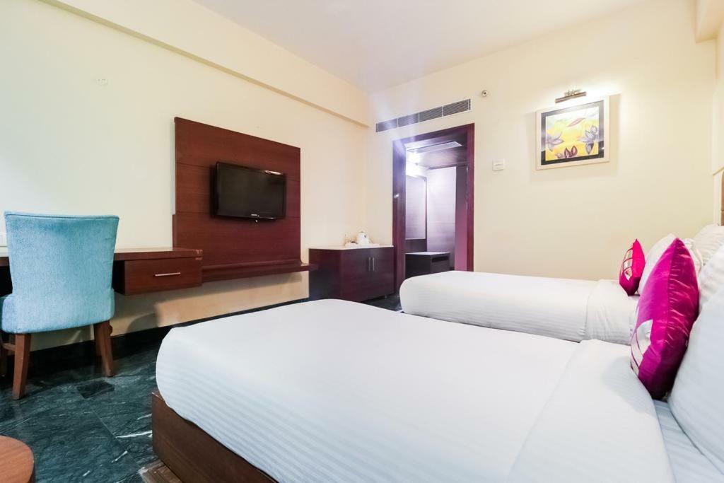 La Silver Leaf Hotel Nawāshahr Kültér fotó